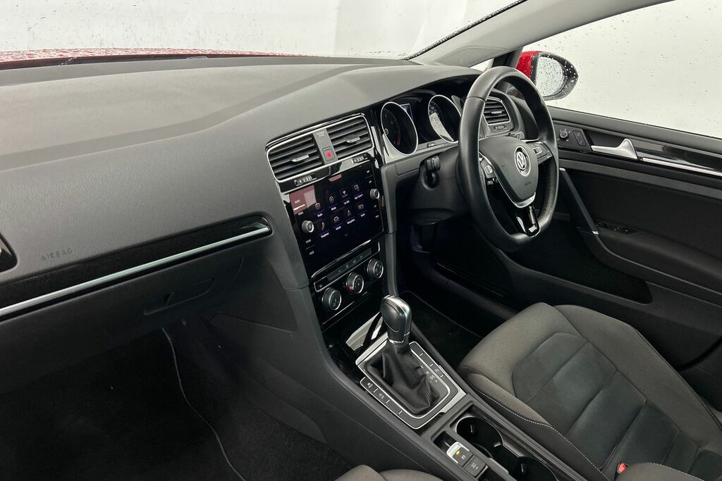 Volkswagen Golf 1.5 Tsi Evo 150 Gt Dsg NG19FPE Red #2