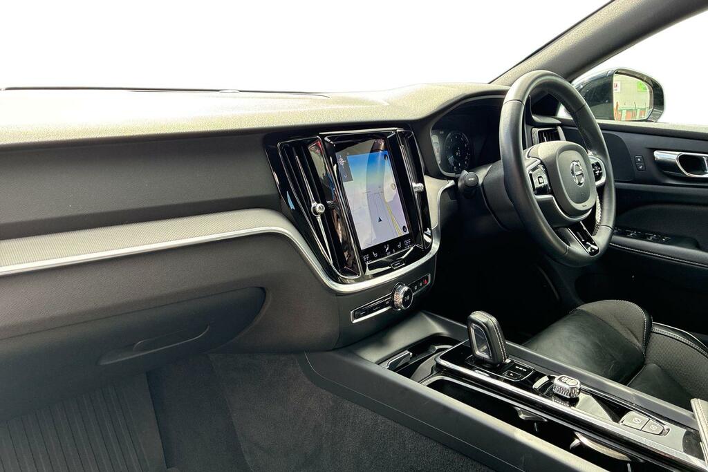 Volvo S60 R-design, B5 Mild Hybrid YB71ZVG Black #2