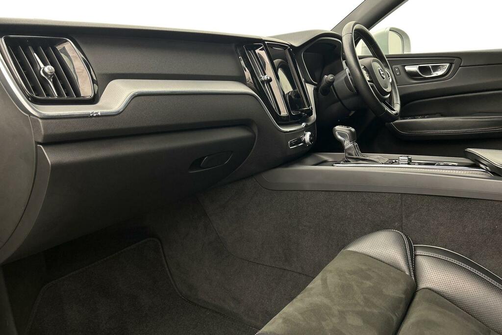 Volvo XC60 2.0 D4 R Design Awd Geartronic Grey #2