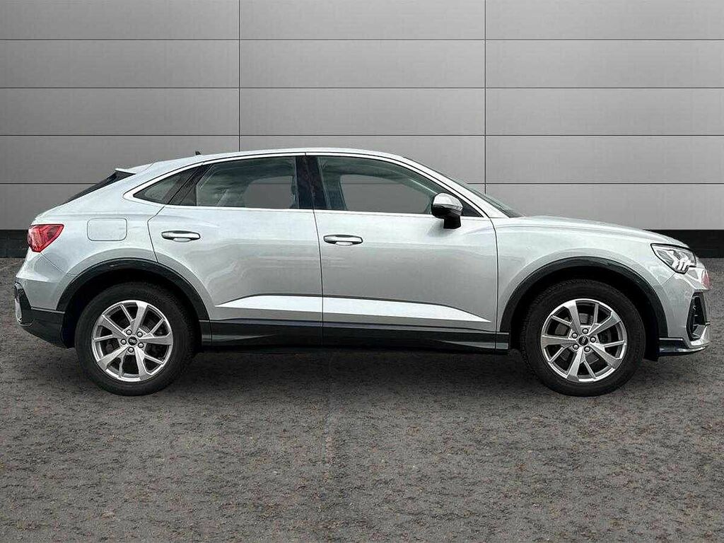 Audi Q3 Sport 35 Tfsi 150 Ps S Tronic SW70FPF Silver #4