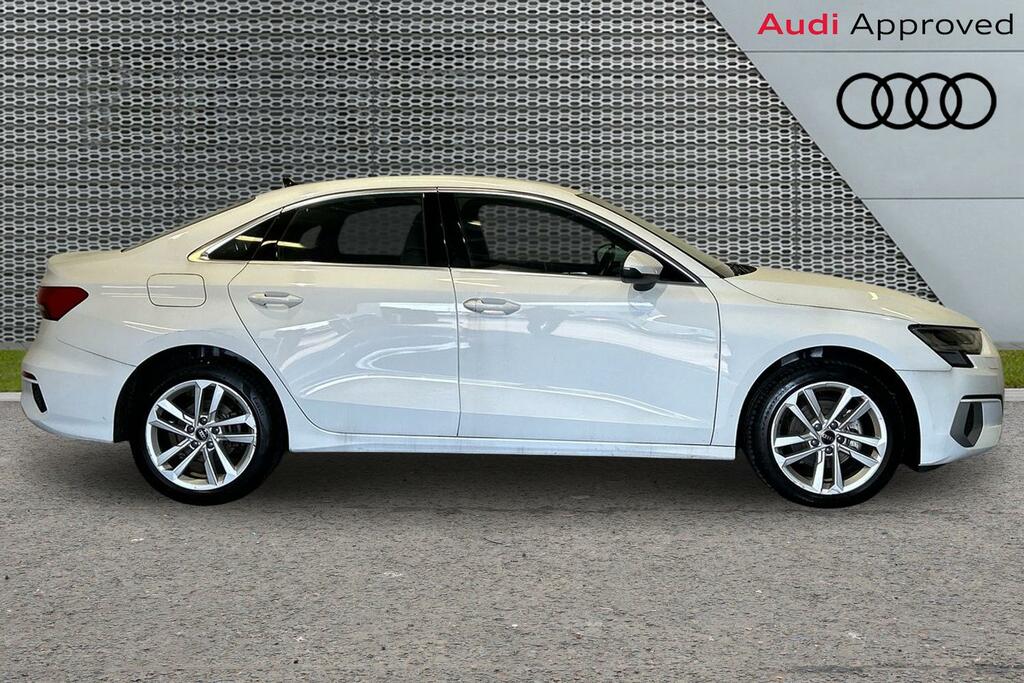 Audi A3 Sport 35 Tfsi 150 Ps S Tronic SV73YGE White #4