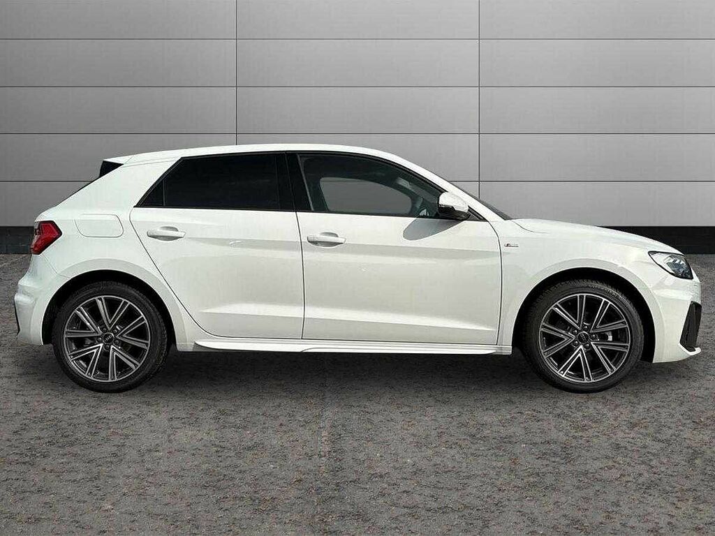 Audi A1 S Line 30 Tfsi 116 Ps S Tronic SY26FUB White #4