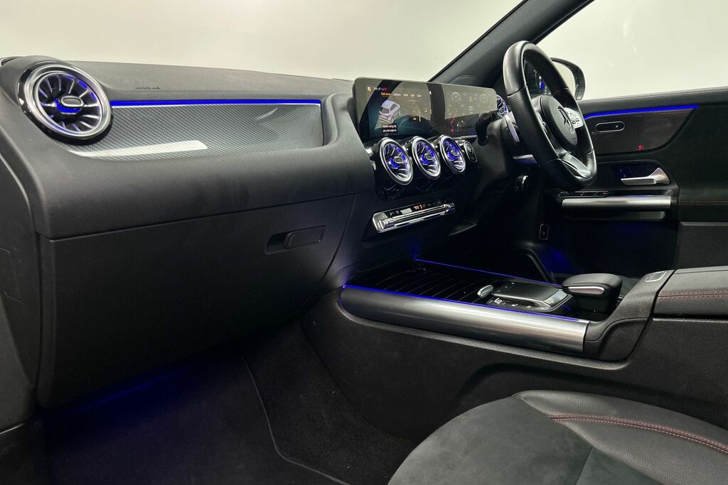 Mercedes-Benz GLA Class 1.3 Gla200 Amg Line Executive 7G-dct Euro 6 Ss KP23OJN Black #6