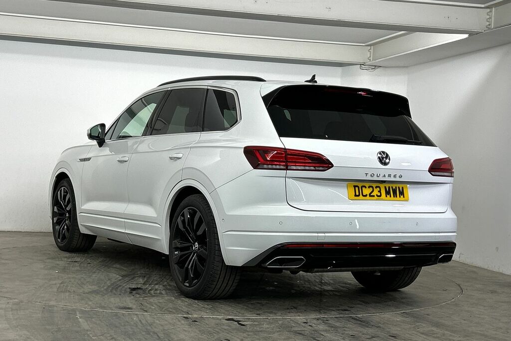 Volkswagen Touareg 3.0 V6 Tdi 4M 231 R-line Tech Plus Tip DC23MWM White #3