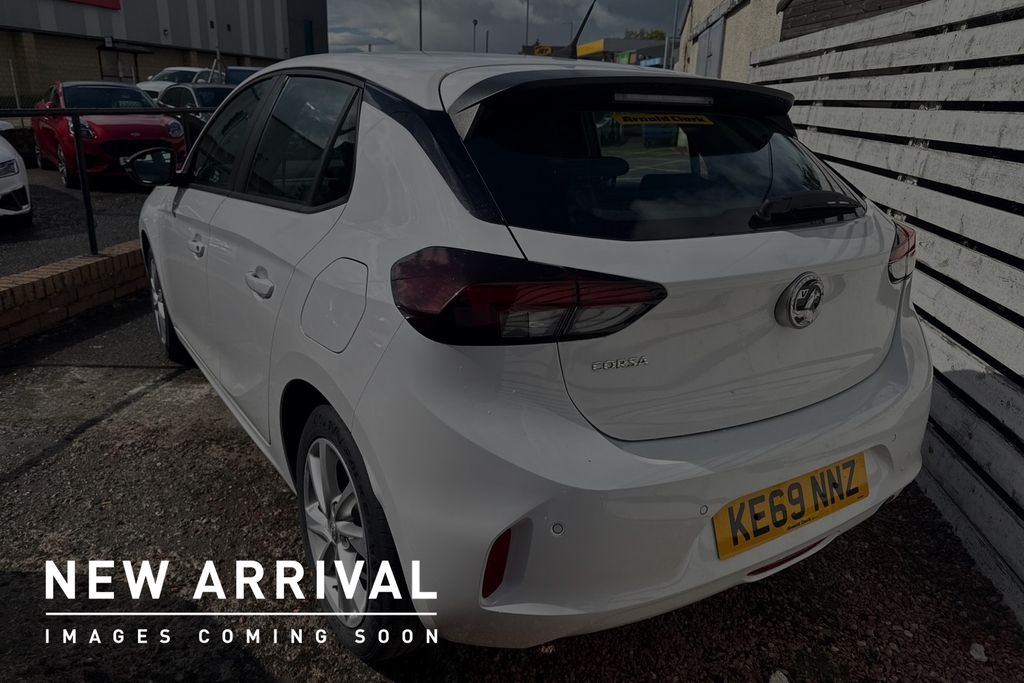 Vauxhall Corsa 1.2 Se Nav Premium Euro 6 KE69NNZ White #3