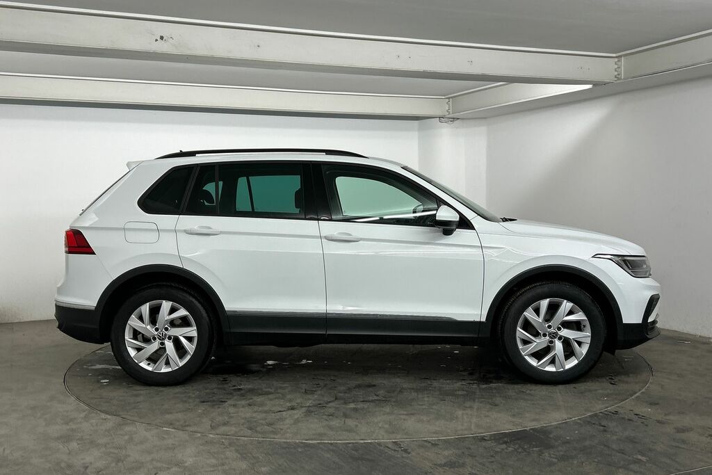 Volkswagen Tiguan 1.5 Tsi 150 Life Dsg ST23UWR White #4