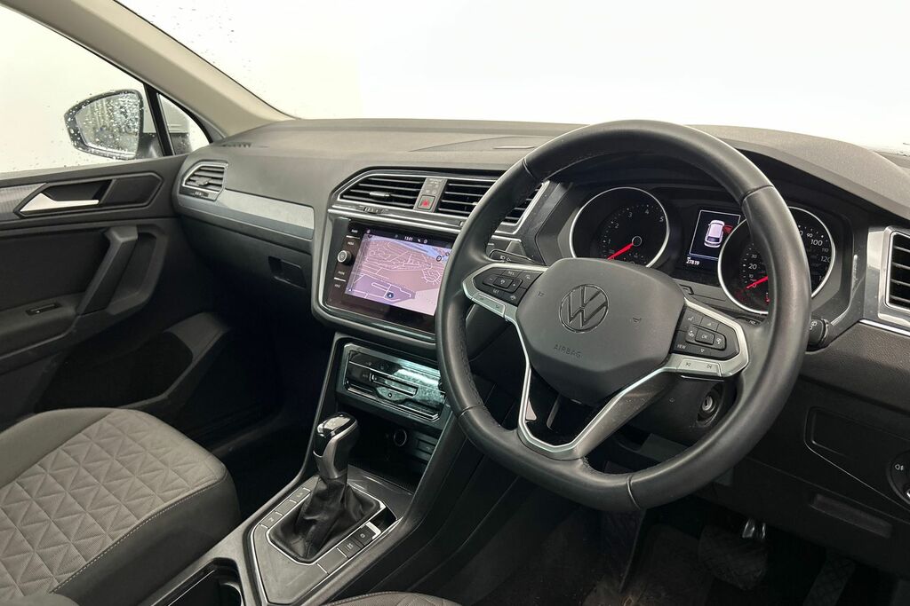 Volkswagen Tiguan 1.5 Tsi 150 Life Dsg ST23UWR White #6