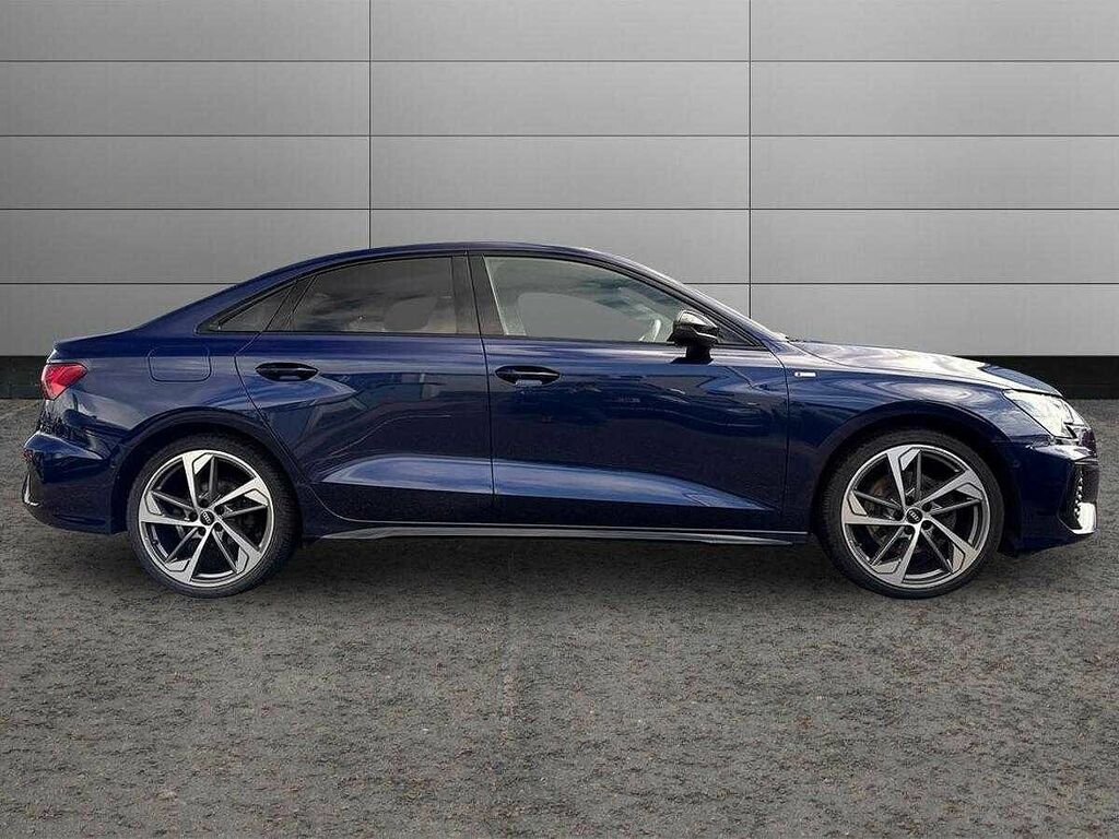 Audi A3 Edition 1 35 Tfsi 150 Ps 6-Speed SY22KZS Blue #4