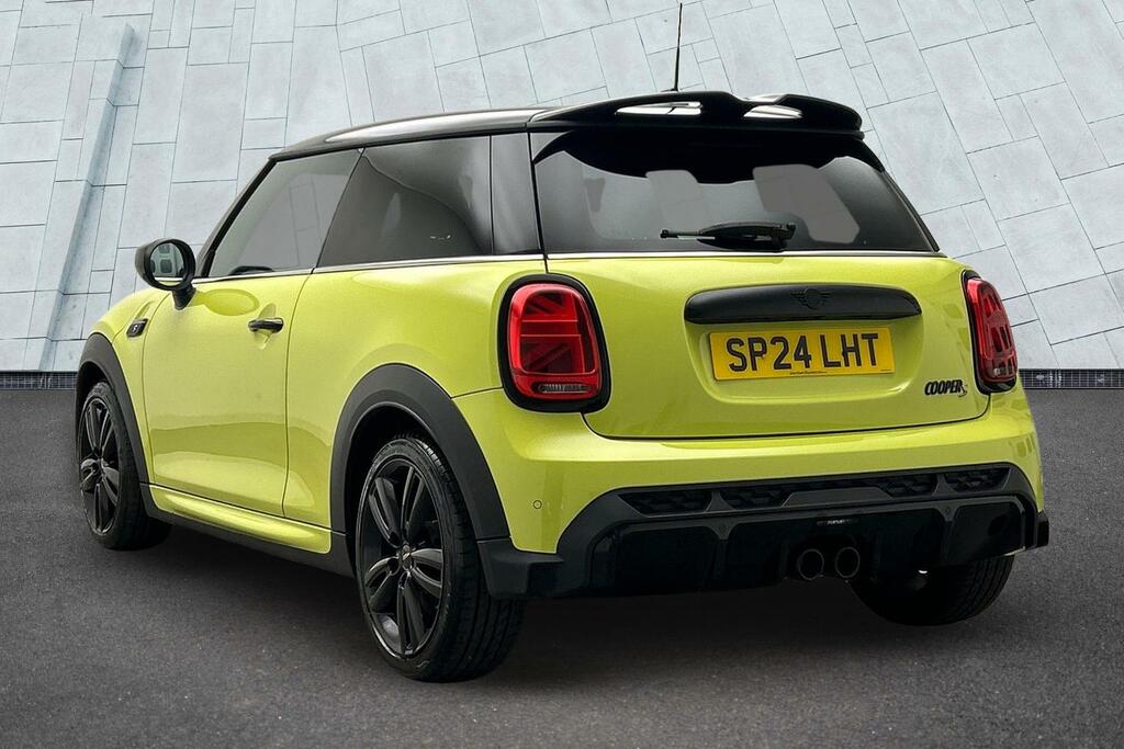 Mini Hatch 3-Door Cooper S Sport SP24LHT Yellow #2