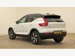 Volvo XC40 1.5 T5 Recharge Phev R Design Pro White #3