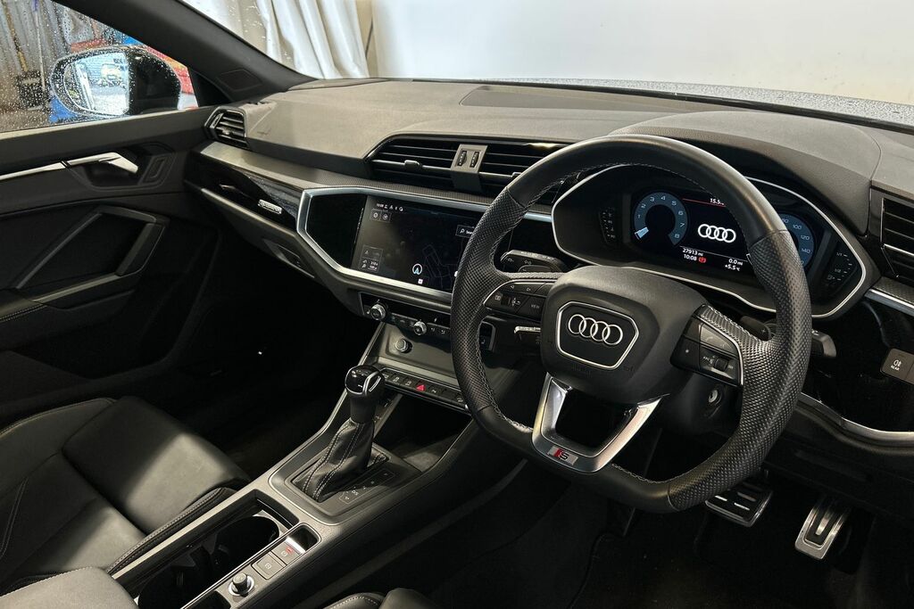 Audi Q3 Black Edition 40 Tfsi Quattro 190 Ps S Tronic SV72ZTY Black #6