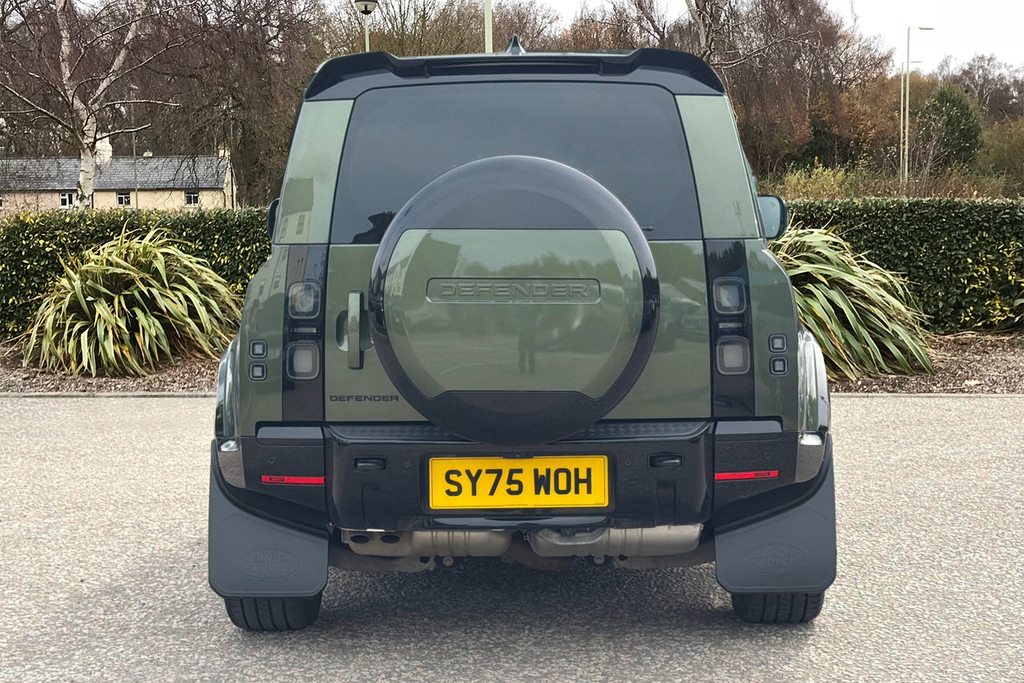 Land Rover Defender D350 Hard Top X-dynamic Hse SY75WOH Green #6