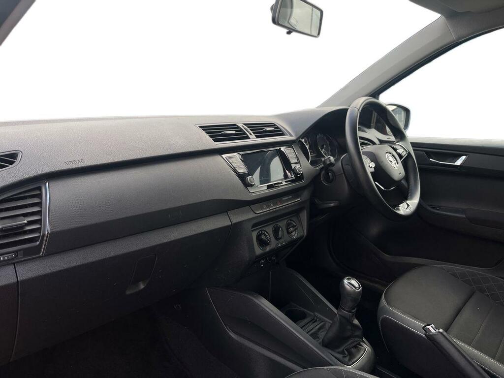 Skoda Fabia 1.0 Tsi 95Ps Colour Edition DE70TSU Red #2