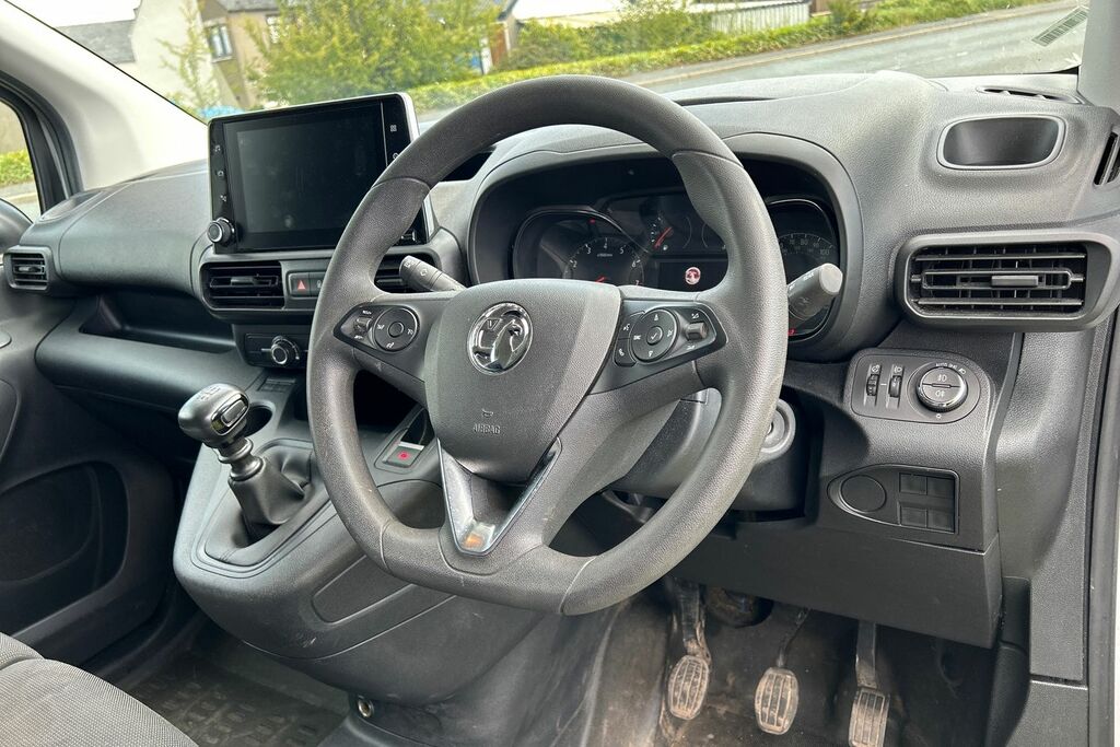 Vauxhall Combo 2300 1.5 Turbo D 100Ps H1 Pro Van YL23BKJ White #6