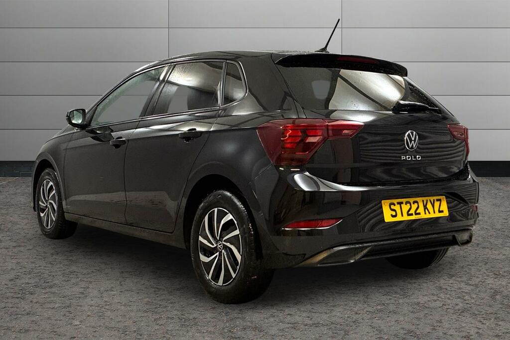 Volkswagen Polo 1.0 Tsi Life ST22KYZ Black #3