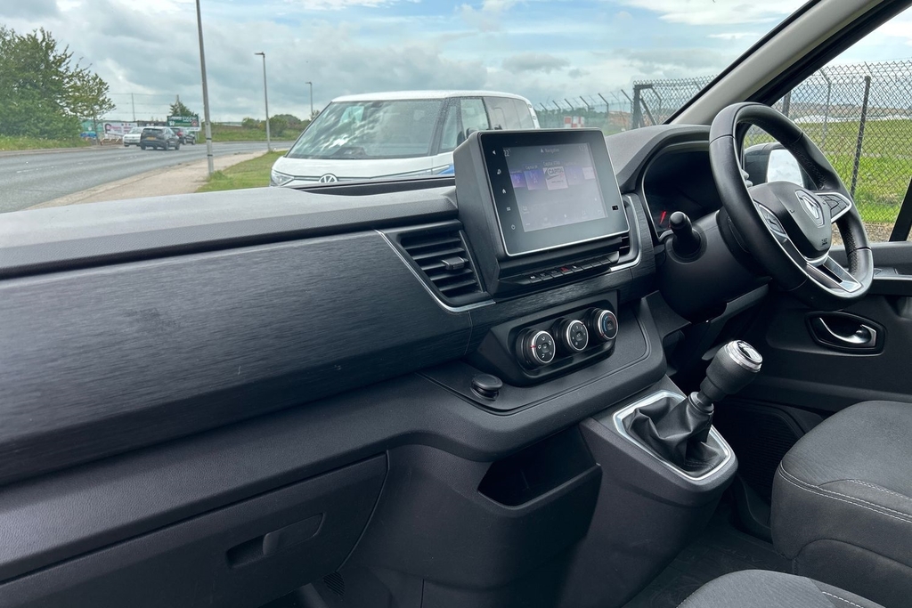 Renault Trafic Ll30 Blue Dci 130 Advance Van VE23XGG Grey #2