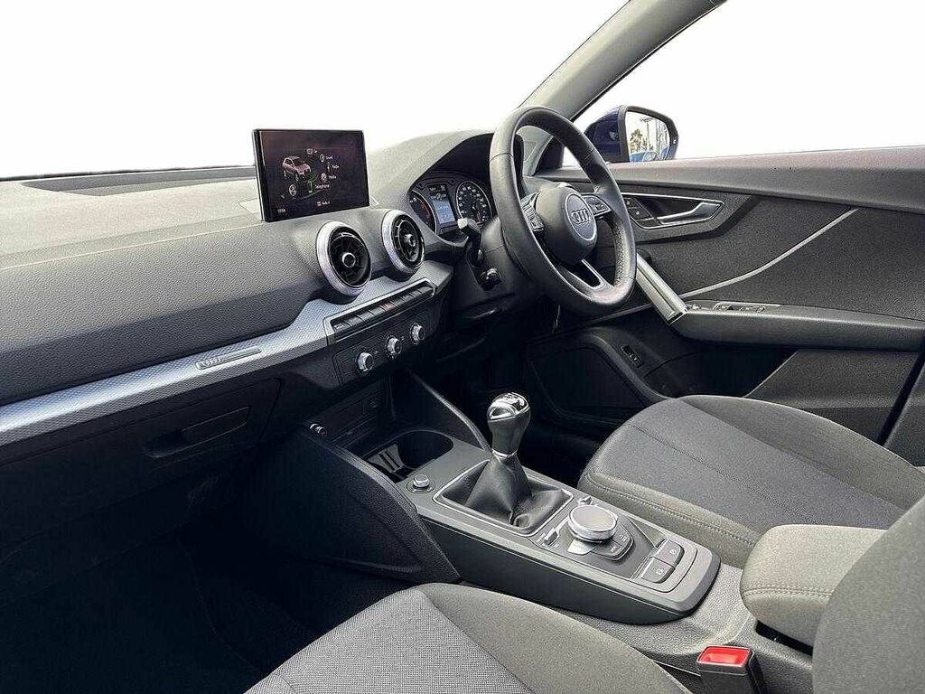 Audi Q2 Technik 30 Tfsi 110 Ps 6-Speed SY23LCO Blue #2