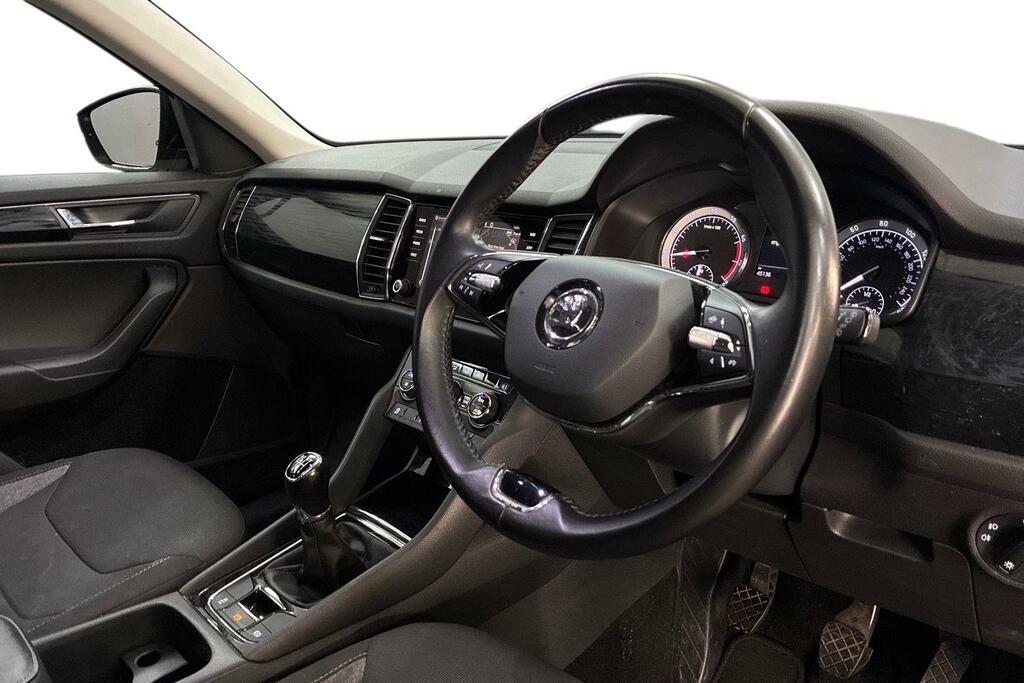 Skoda Kodiaq 1.5 Tsi Se Drive 7 Seat Black #6