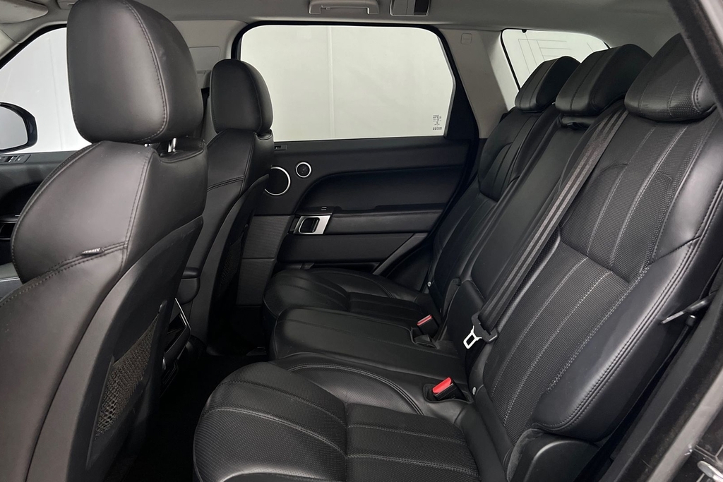 Land Rover Range Rover Sport Sdv6 Hse YG17XFN Black #4