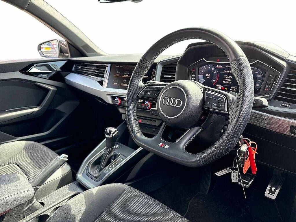 Audi A1 Black Edition 35 Tfsi 150 Ps S Tronic LX72TFZ Silver #6