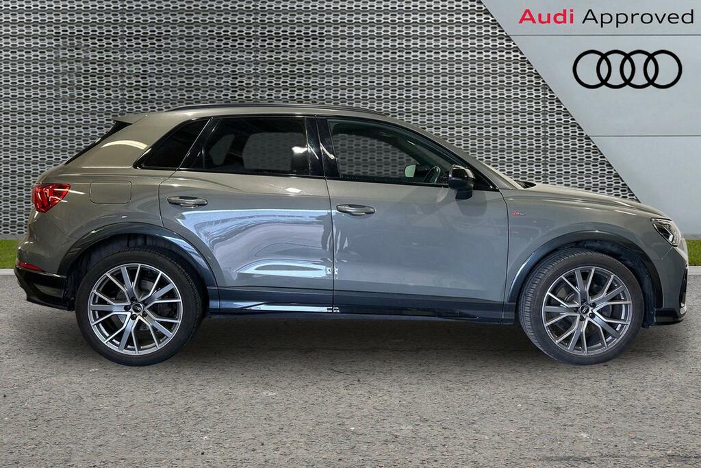 Audi Q3 Black Edition 40 Tdi Quattro 200 Ps S Tronic SW73VFY Grey #4