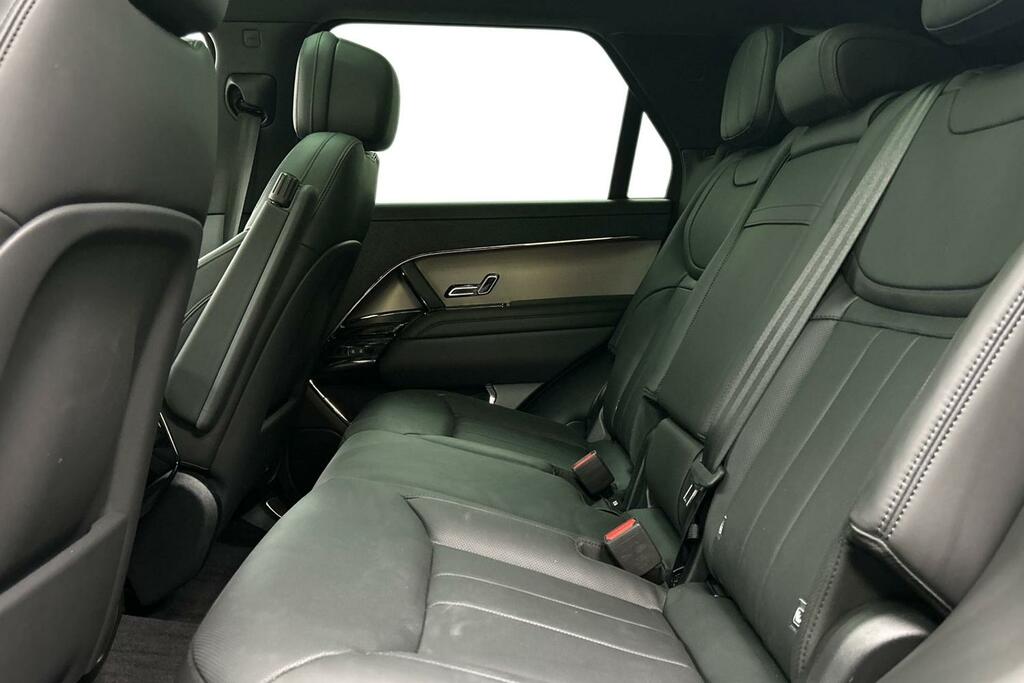 Land Rover Range Rover Sport D300 Dynamic Se Black #4
