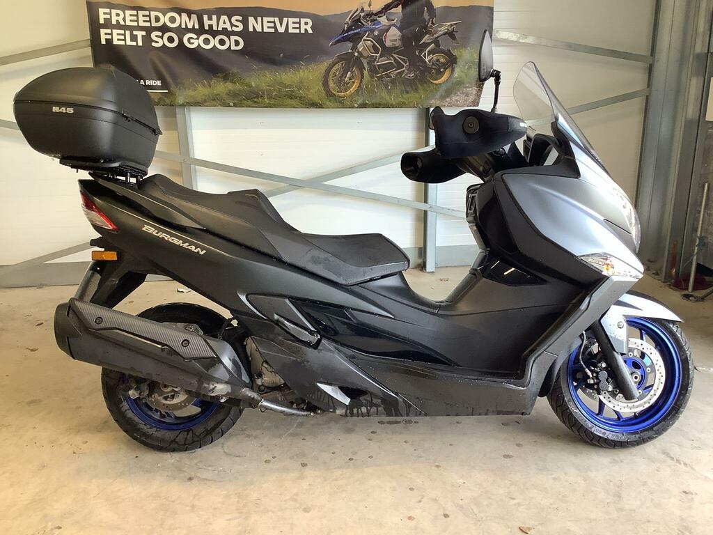 Suzuki  125 Cvt Euro 5 Black #1