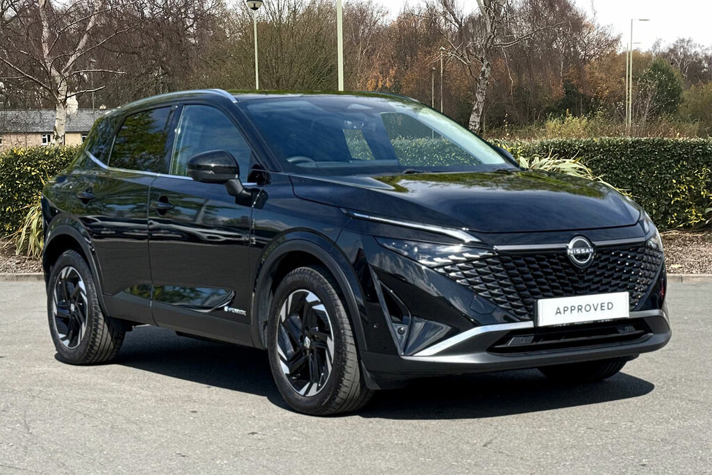 Nissan Qashqai E-power N-connecta Black