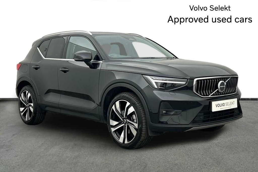 Volvo XC40 2.0 B4p Ultra Dark Black