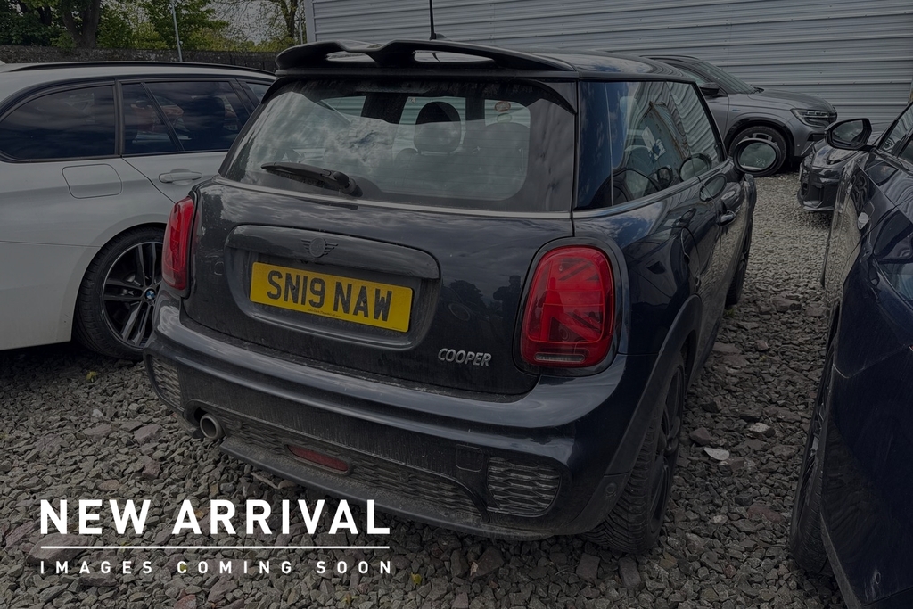 Mini Hatch 3-Door Cooper Sport SN19NAW Black #3