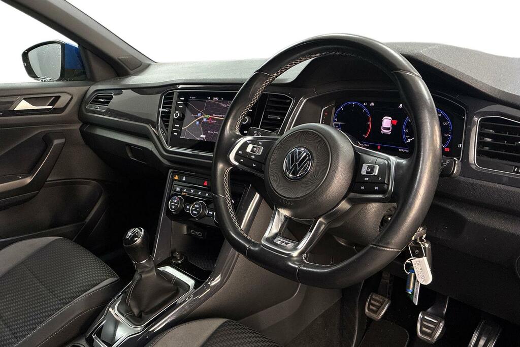 Volkswagen T-Roc 1.6 Tdi R-line DF19UBM Blue #6