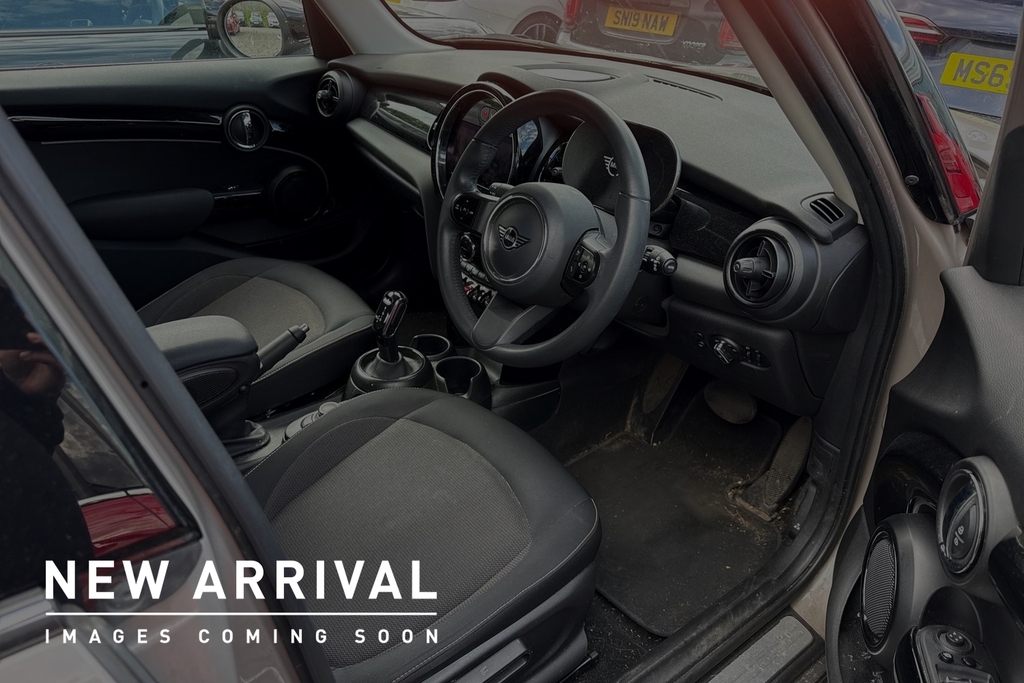 Mini Hatch 5-Door Cooper Classic ST23HNB Grey #2