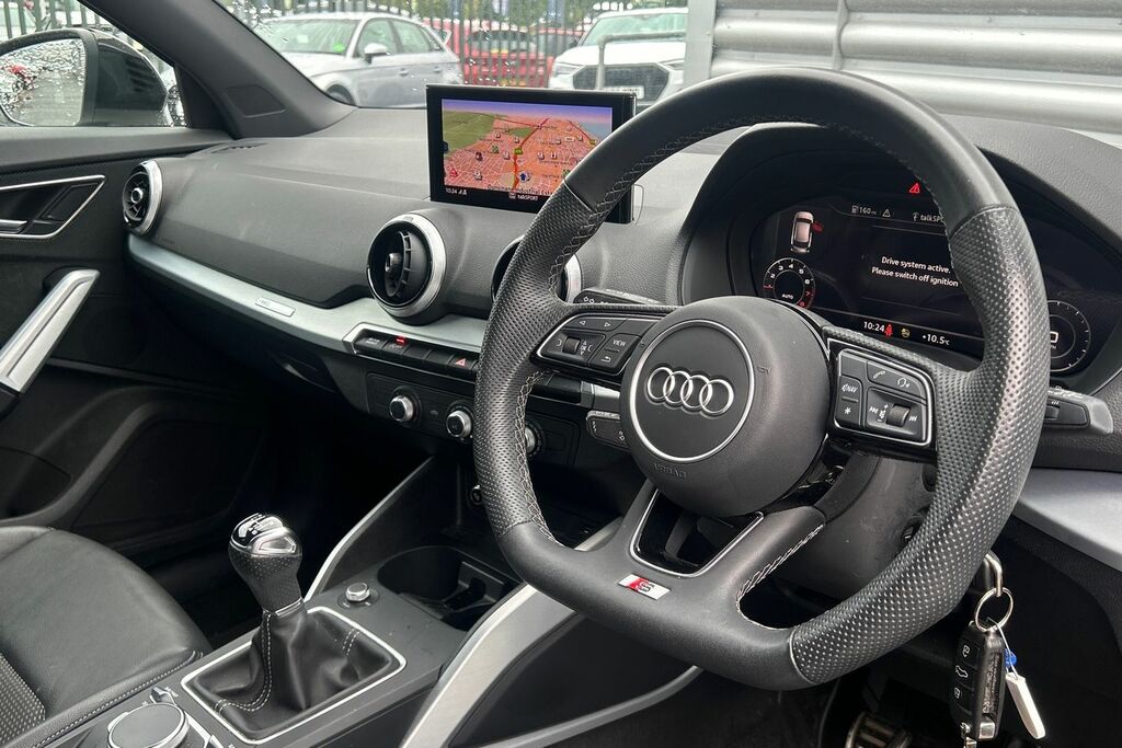 Audi Q2 Black Edition 30 Tfsi 110 Ps 6-Speed ST23VMR White #6