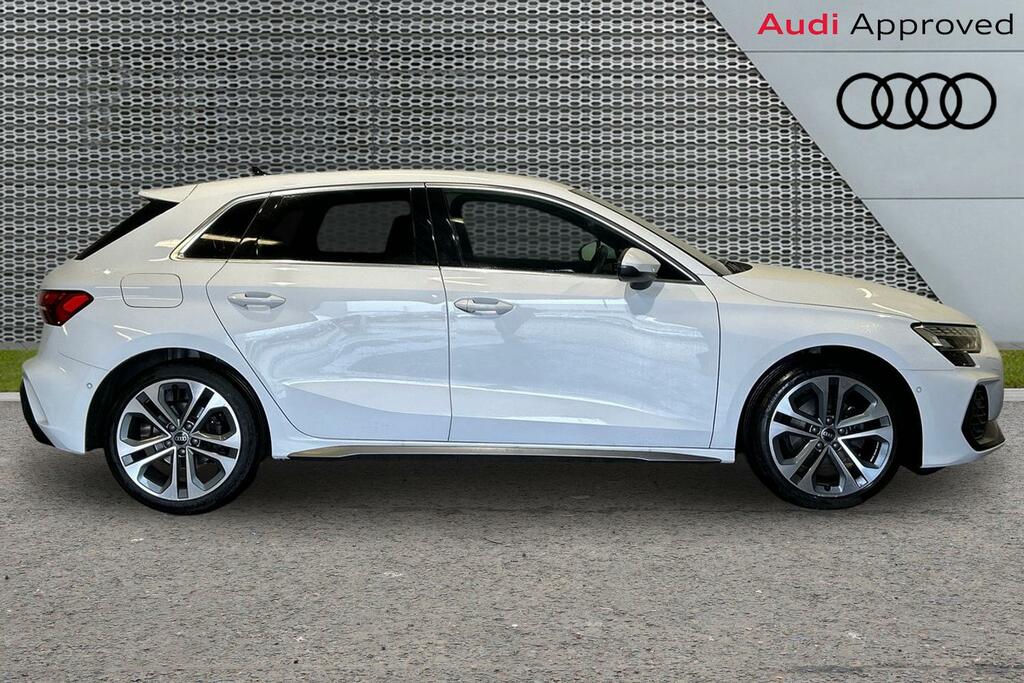 Audi A3 S Line 35 Tfsi 150 Ps 6-Speed SV25KBN White #4