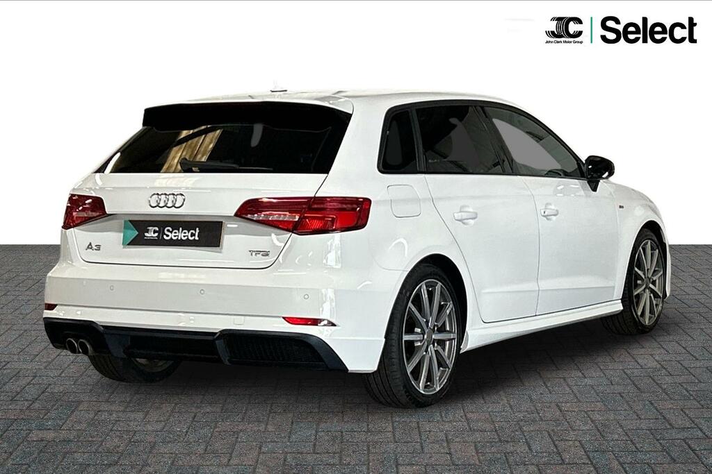 Audi A3 1.5 Tfsi Cod Black Edition Sportback Euro 6 Ss CX18GVL White #2