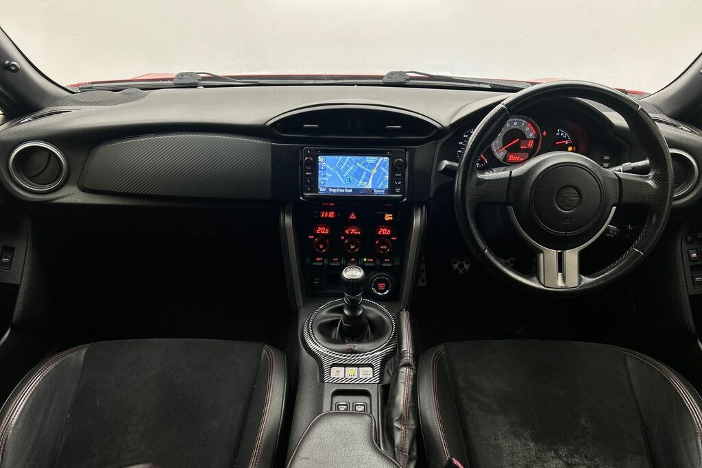 Toyota GT86 2.0 Boxer D-4s Coupe Euro 6 200 Red #4