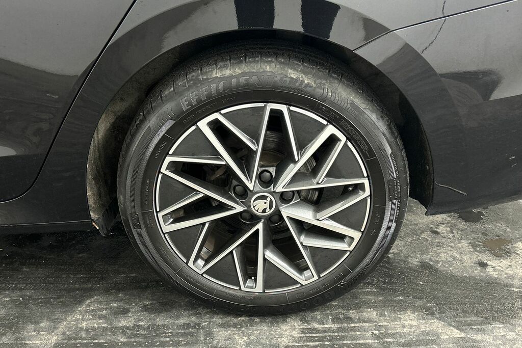 Skoda Octavia 1.5 Tsi E-tec Se L Dsg Black #5