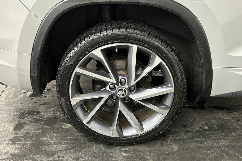 Skoda Kodiaq 1.5 Tsi Sport Line Dsg 7 Seat SW22GCV Grey #5