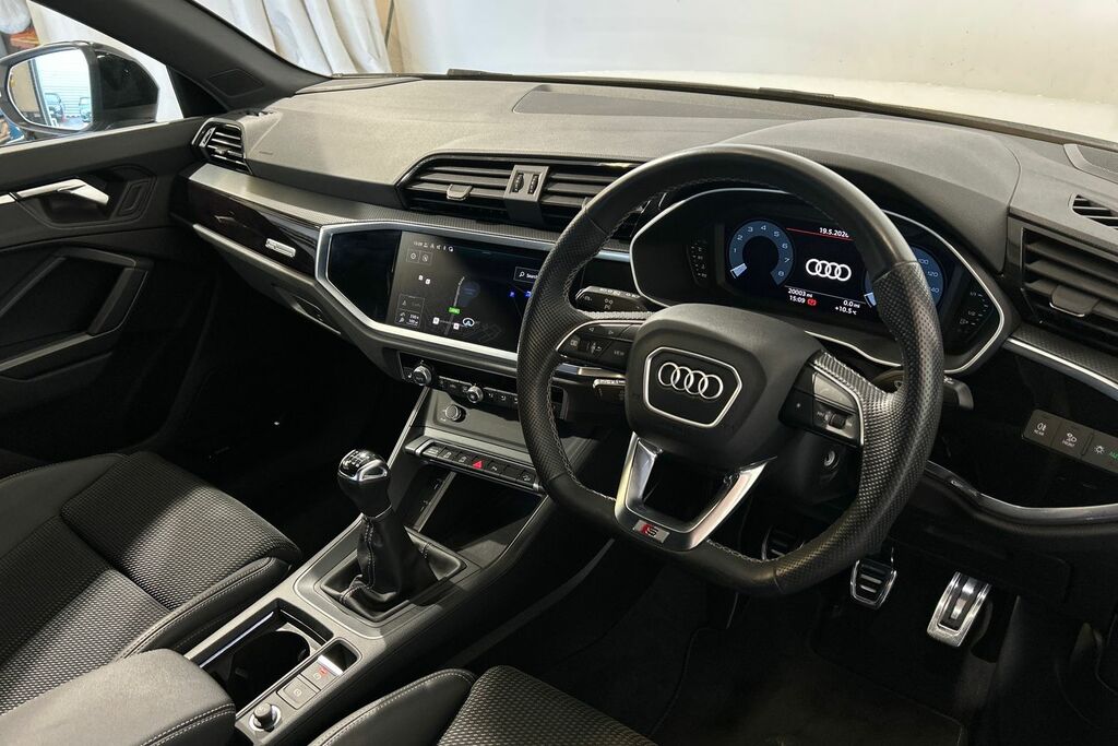 Audi Q3 Black Edition 35 Tfsi 150 Ps 6-Speed SW23BYZ White #6