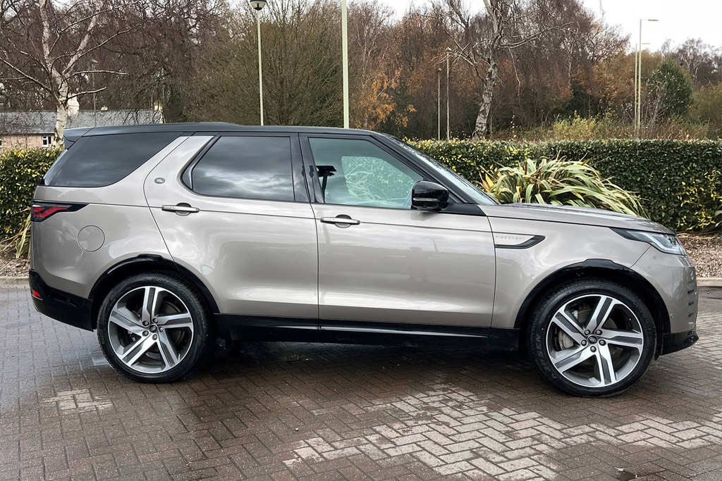 Land Rover Discovery D300 R-dynamic Hse ST23PCO Brown #5