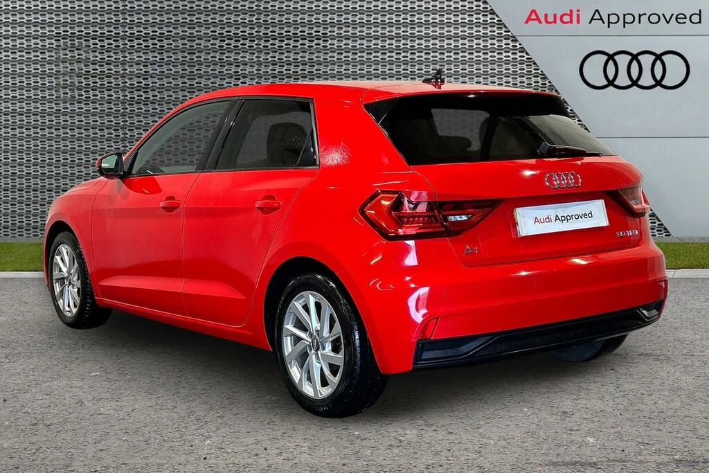 Audi A1 Sport 30 Tfsi 116 Ps 6-Speed SV19VMG Red #3