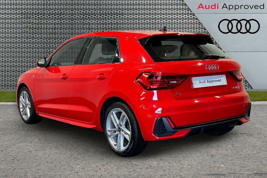 Audi A1 S Line 35 Tfsi 150 Ps S Tronic SO72VDM Red #3