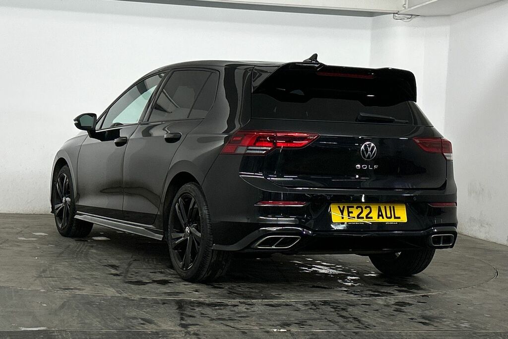 Volkswagen Golf 1.5 Tsi 150 R-line YE22AUL Black #3