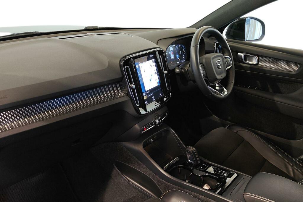 Volvo XC40 1.5 T3 163 R Design Geartronic YL22OKO Grey #2