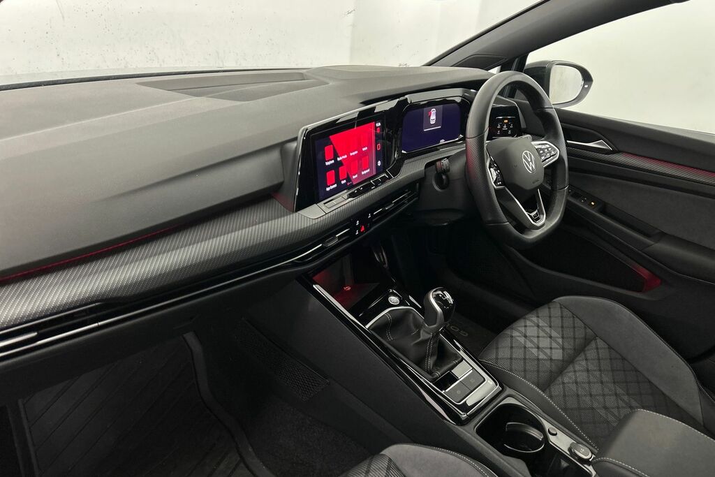 Volkswagen Golf 1.5 Tsi 150 Black Edition SW73OLB Grey #2