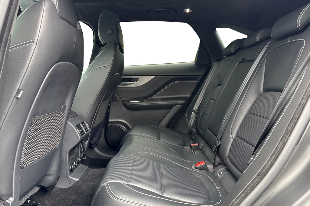 Jaguar F-Pace I4 Chequered Flag Awd White #4
