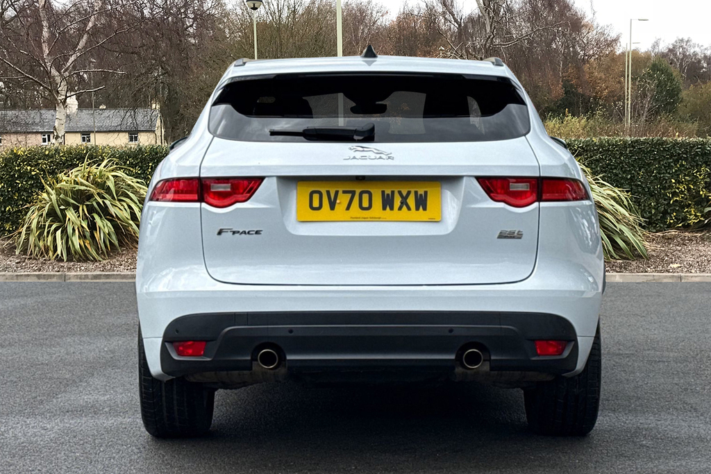 Jaguar F-Pace I4 Chequered Flag Awd White #6