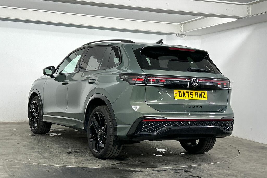 Volkswagen Tiguan 2.0 Tdi R-line Dsg DA75RWZ Green #3