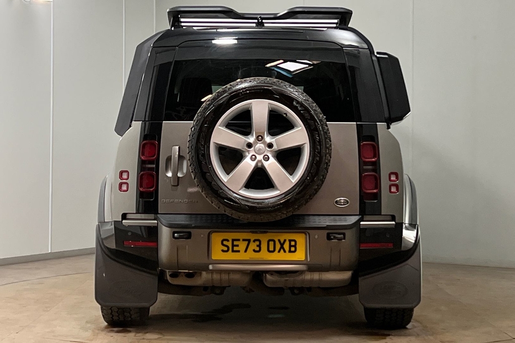 Land Rover Defender 110 D250 X-dynamic Hse SE73OXB Silver #6