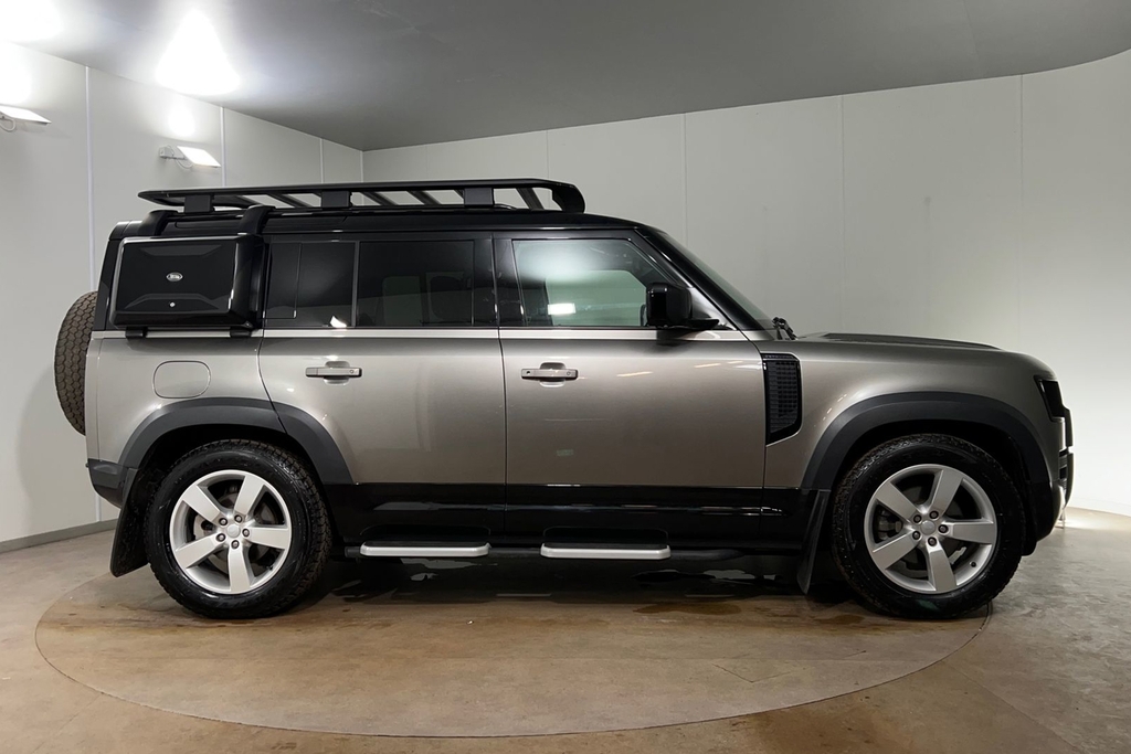 Land Rover Defender 110 D250 X-dynamic Hse SE73OXB Silver #5